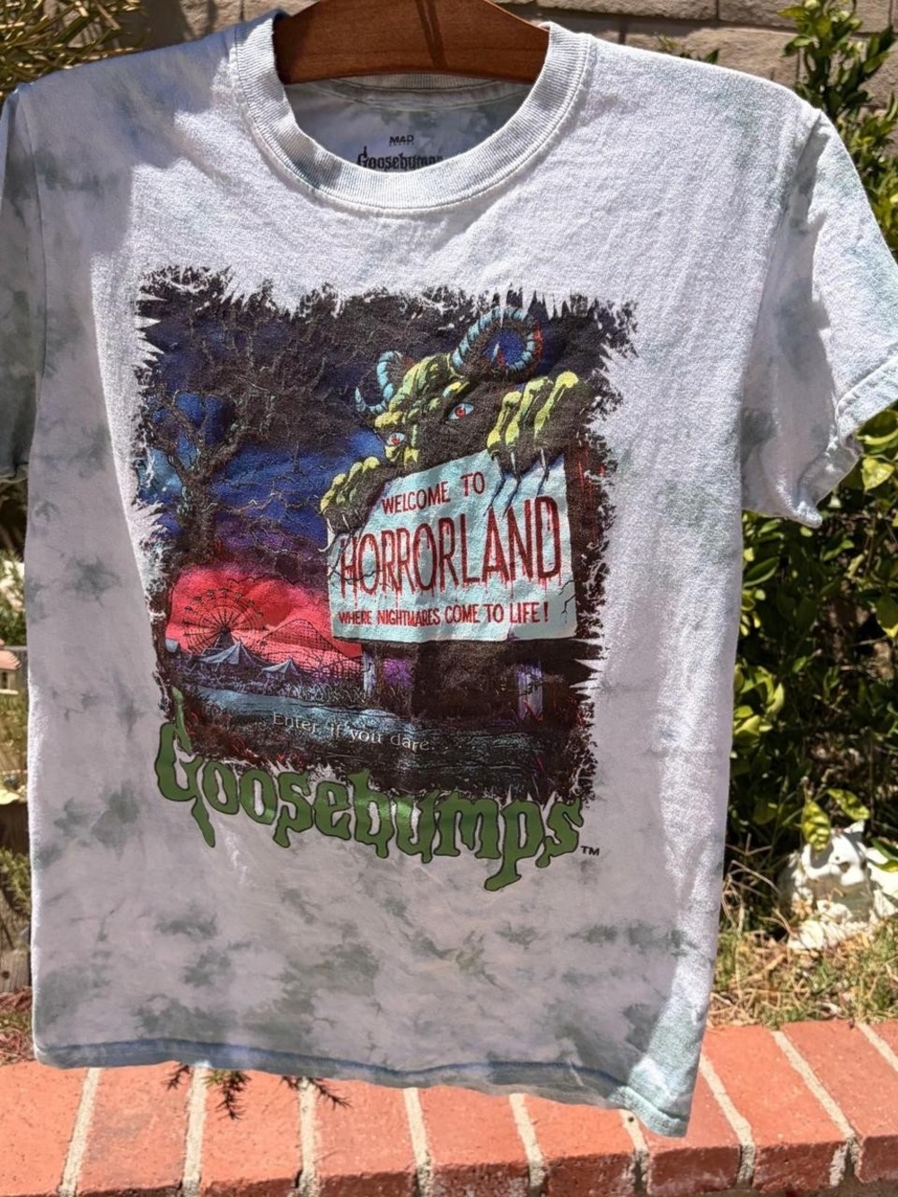 MAD Engine Goosebumps Horrorland Graphic Tee - White Green